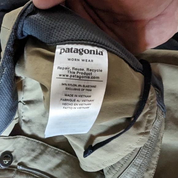 Men's Patagonia Hiking Pants - Picture 3 of 5